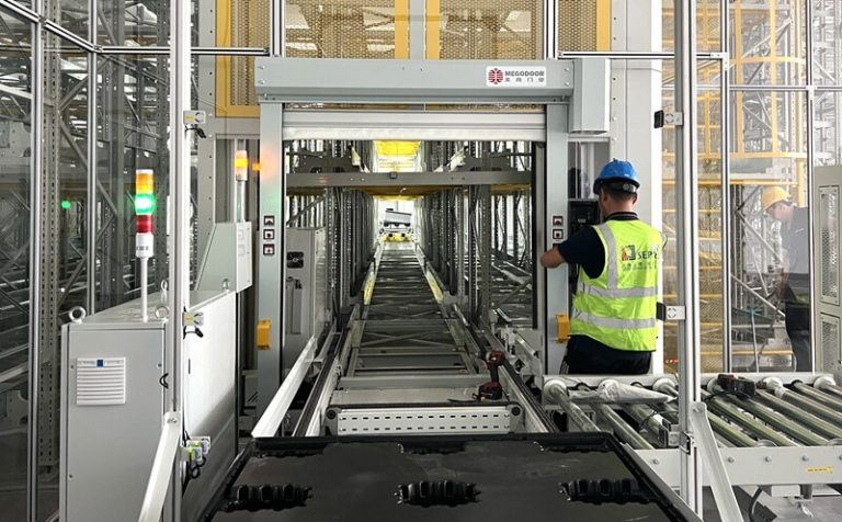 提升機(jī)用快速卷簾門